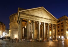 Pantheon, Roma, il Tempio di tutti gli dèi.