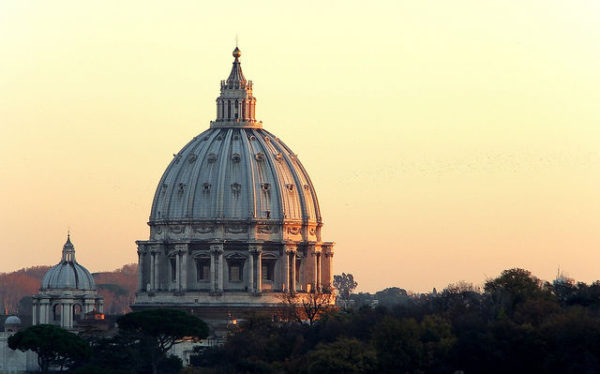Michelangelo Buonarroti, cupola della Basilica di San Pietro, dal 1547, h. 136,5 m. diametro 42 , Roma.