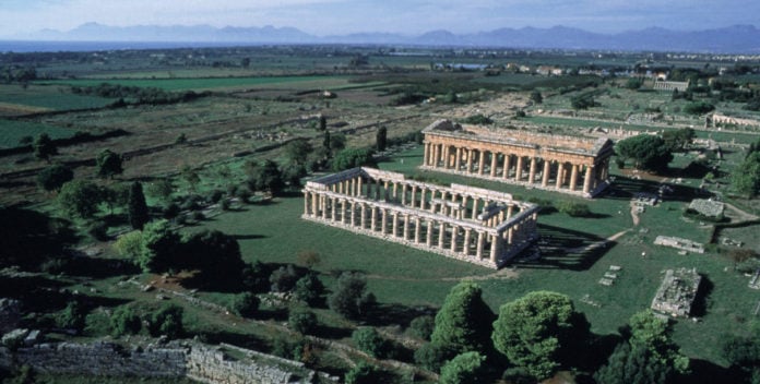 Paestum area archeologica