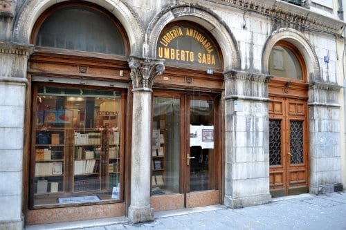 Libreria Antiquaria Umberto Saba - Via San Nicolò, nel centro di Trieste.