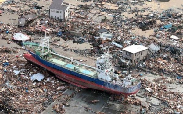 tsunami 