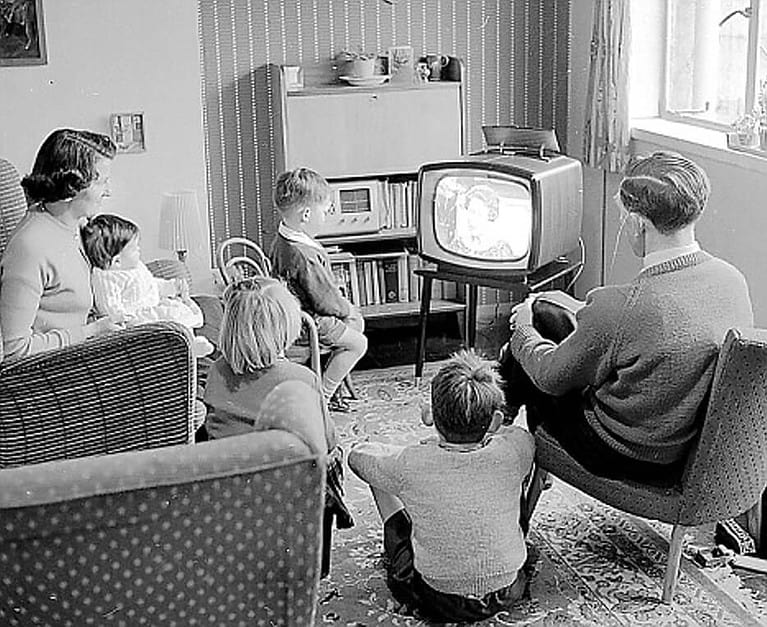 mass media in Italia e storia della televisione italiana