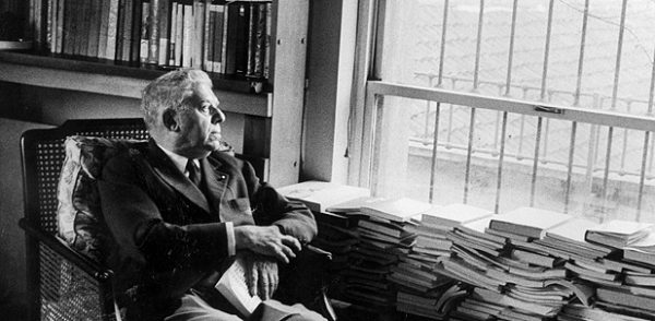 Non recidere forbice quel volto - Montale - Letteratura - Studia Rapido