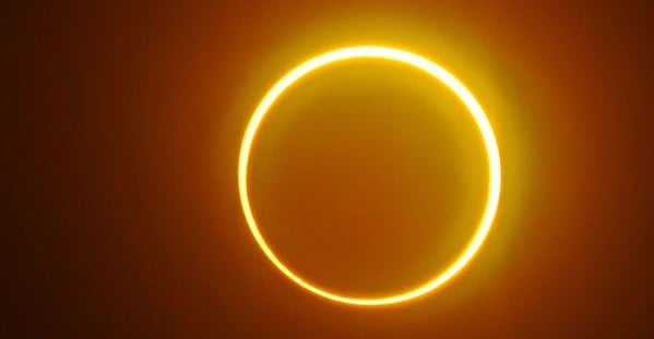 eclisse anulare di sole