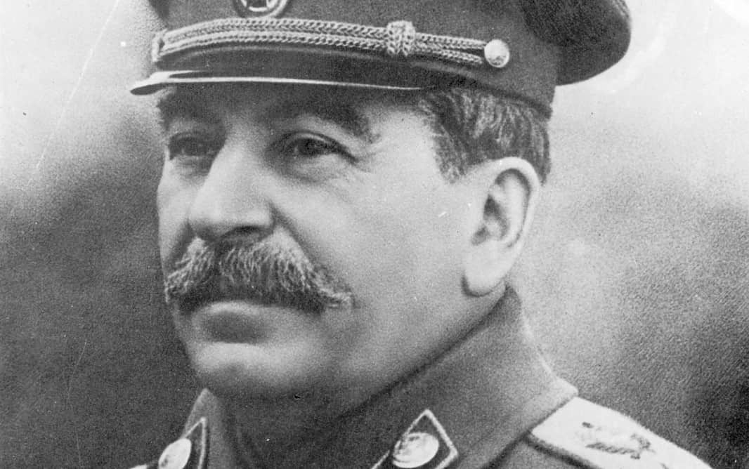 stalin biografia